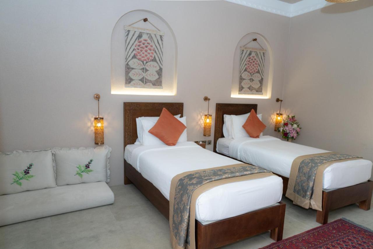 Nozol Al Rayaheen By Sharjah Collection Khor Fakkan Kültér fotó